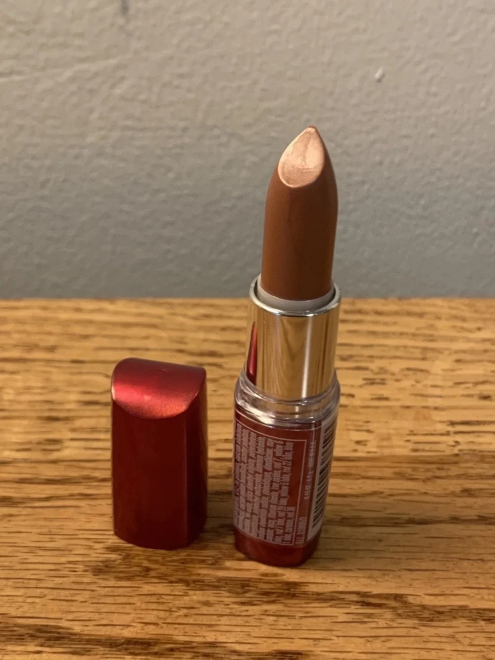 MAYBELLINE Moisture Extreme lipstick #G75 Praline NEW Rare Discontinued Brown